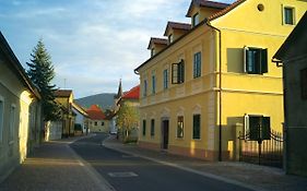 B&B Castanea